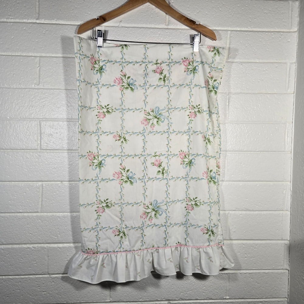 Vtg 2 Atelier Martex Pillowcases Standard Floral Ruffle Rose Bow Cottage Granny
